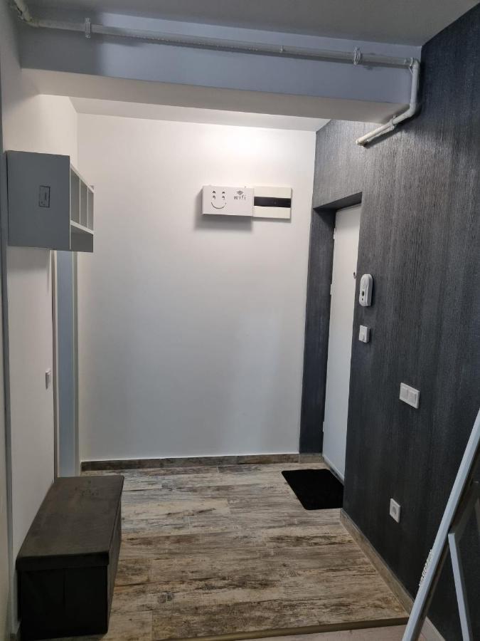 Gray Residence เชลิมบาร์ ภายนอก รูปภาพ