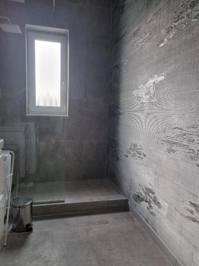 Gray Residence เชลิมบาร์ ภายนอก รูปภาพ